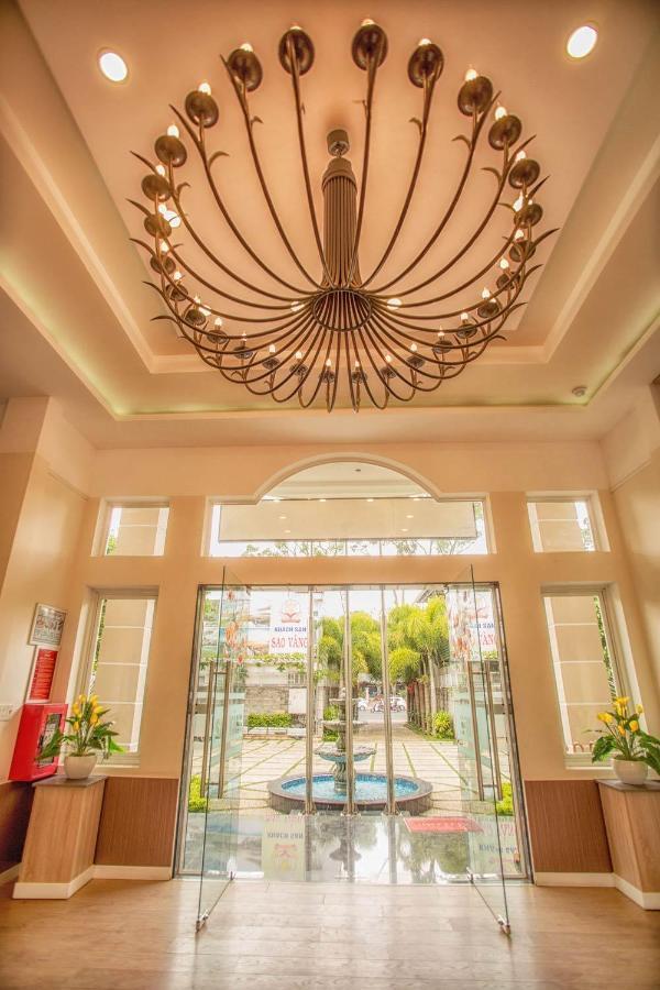 Sao Vang Hotel Bao Loc Exteriör bild